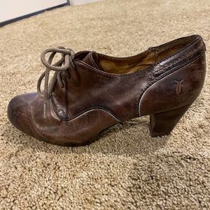 Frye oxfords, size 8